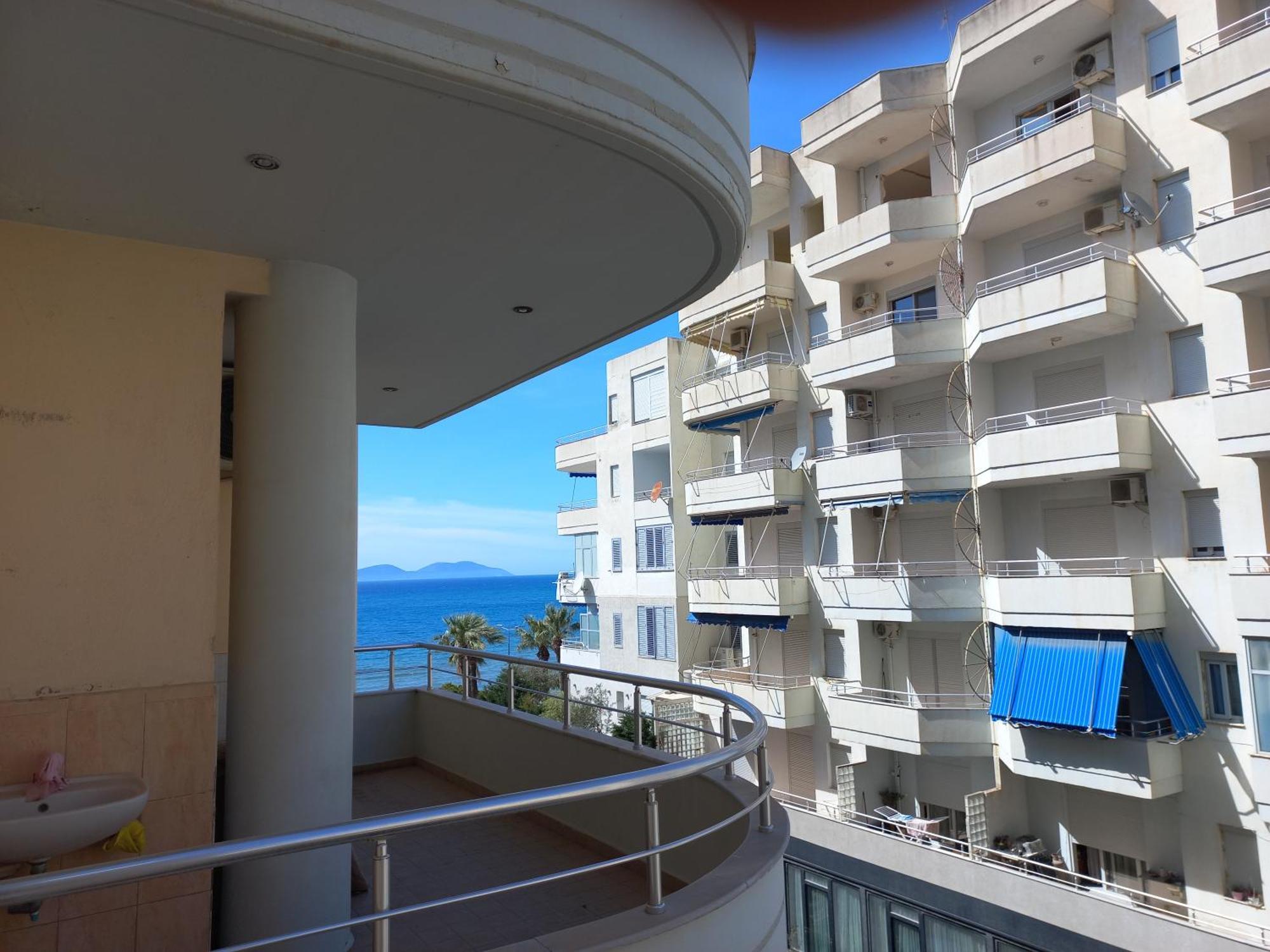 Lungomare Apartament Sea View Vlore Exterior photo