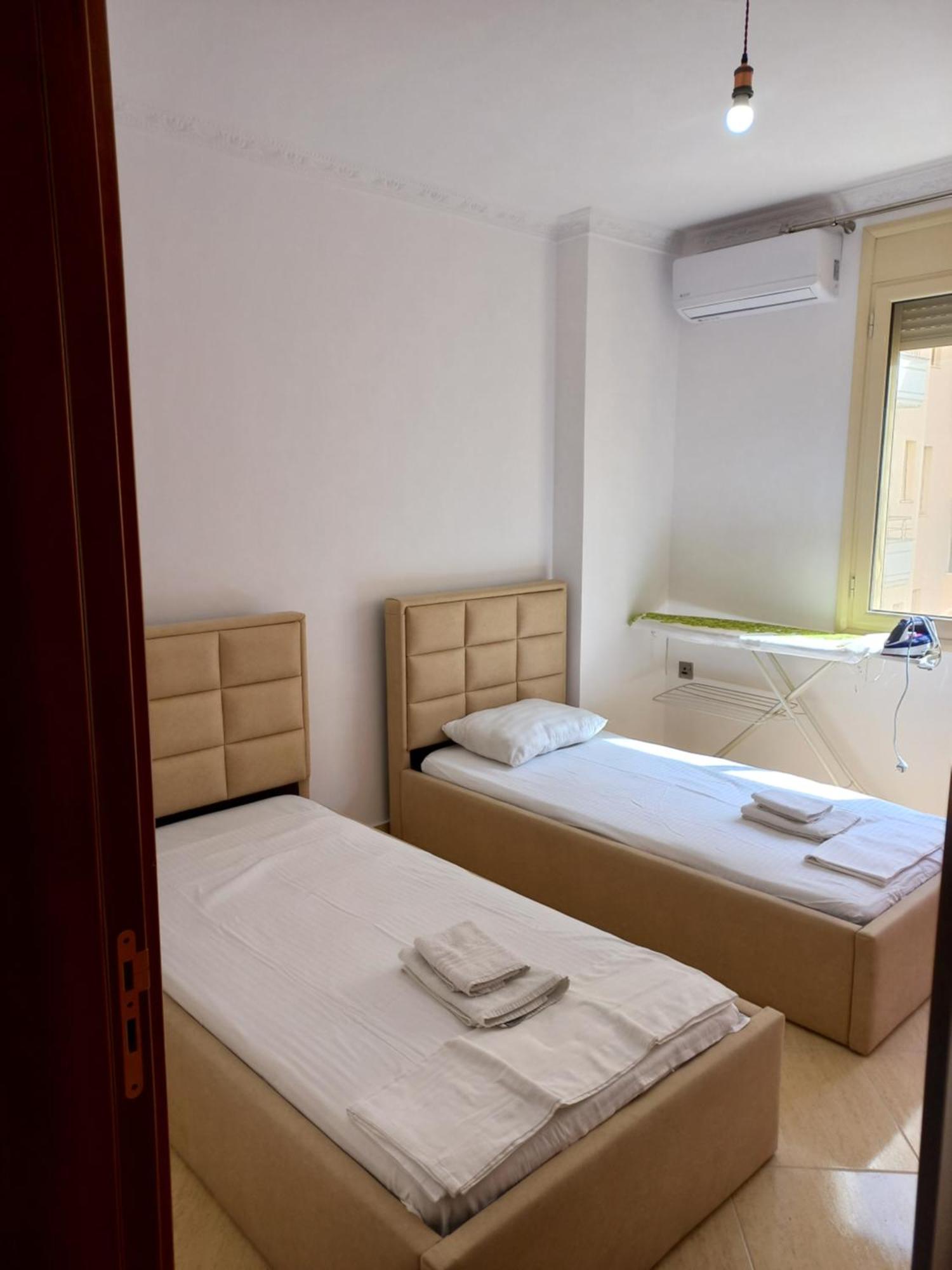Lungomare Apartament Sea View Vlore Exterior photo